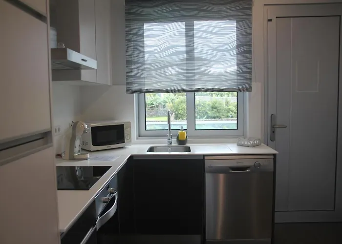 Whalesbay Aparthotel 4*