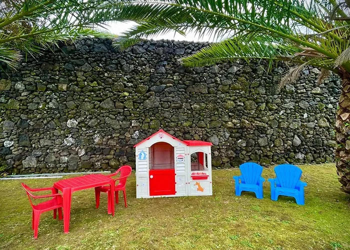 Whalesbay Aparthotel