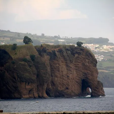 Whalesbay Aparthotel 4*