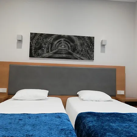 Aparthotel Whalesbay 4*