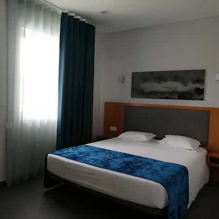 Whalesbay 公寓式酒店 4*