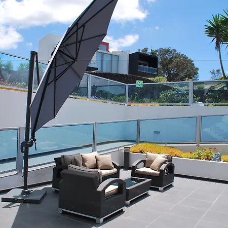 Aparthotel Whalesbay 4*