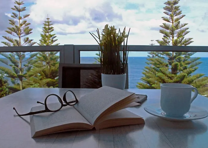 Whalesbay Aparthotel 4*