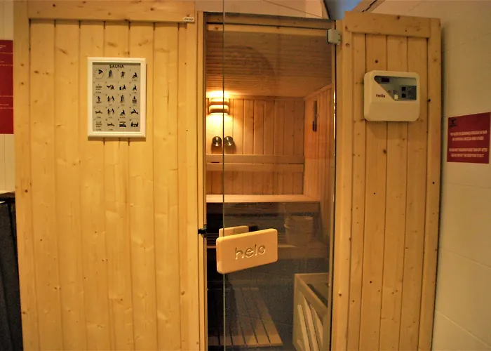 Whalesbay Aparthotel