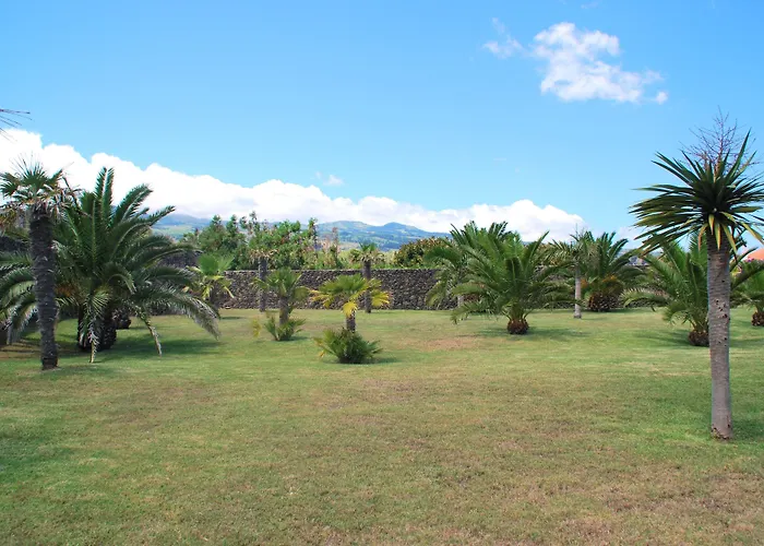 Whalesbay Aparthotel 4*